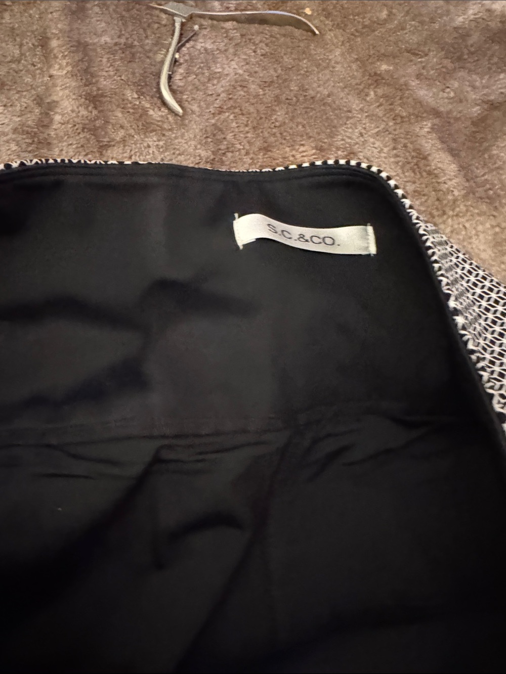 S.C. & CO. Women's Gray Skort - Tummy Control - Picture 3 of 5